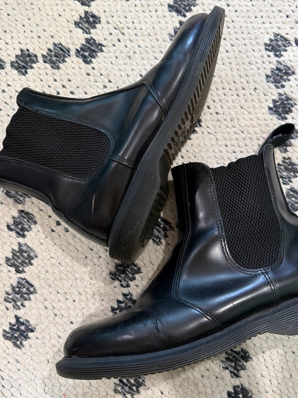 Men's Black Leather Chelsea Boots - Sleek Slip-On Style